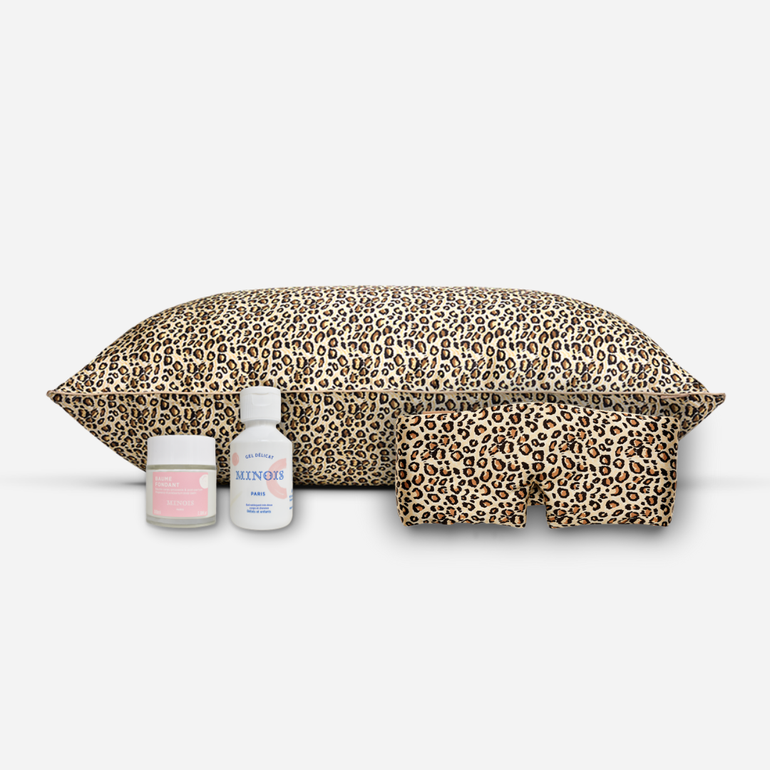 Maternity pack - silk pillowcase, night mask + shower gel and Minois balm