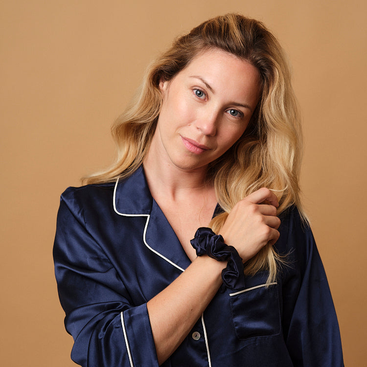 Chouchou 100% pure soie - Confectionné en France - Bleu Nuit