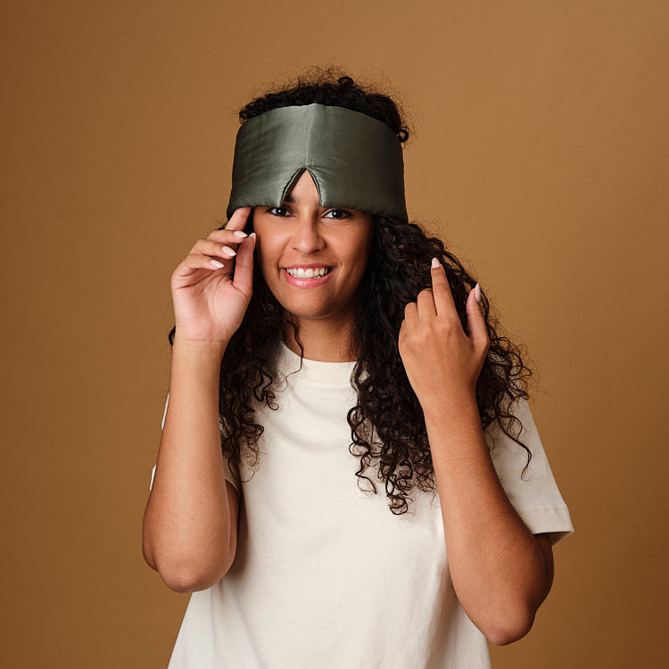 Masque de nuit bandeau 100% pure soie - Vert Sauge