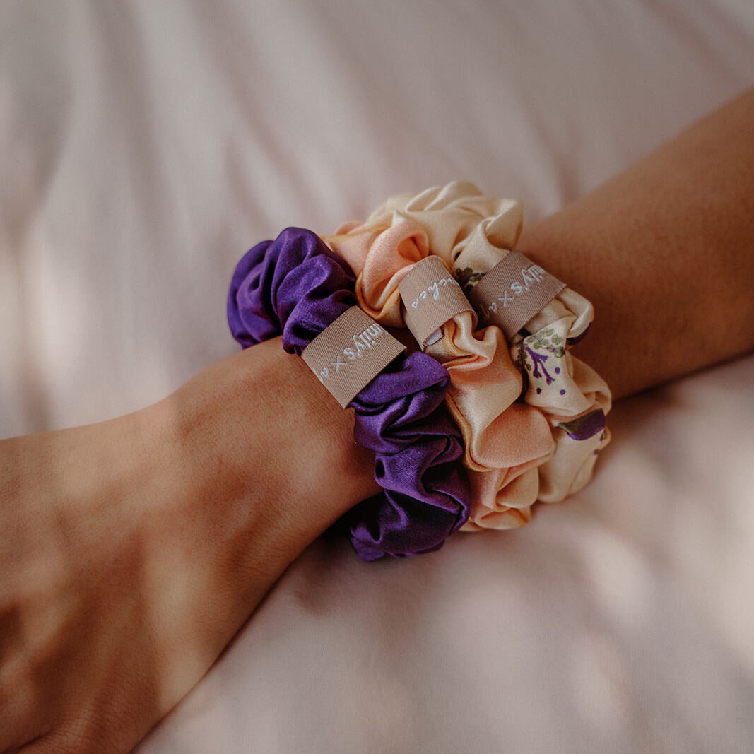 Pure Silk Scrunchie - middle