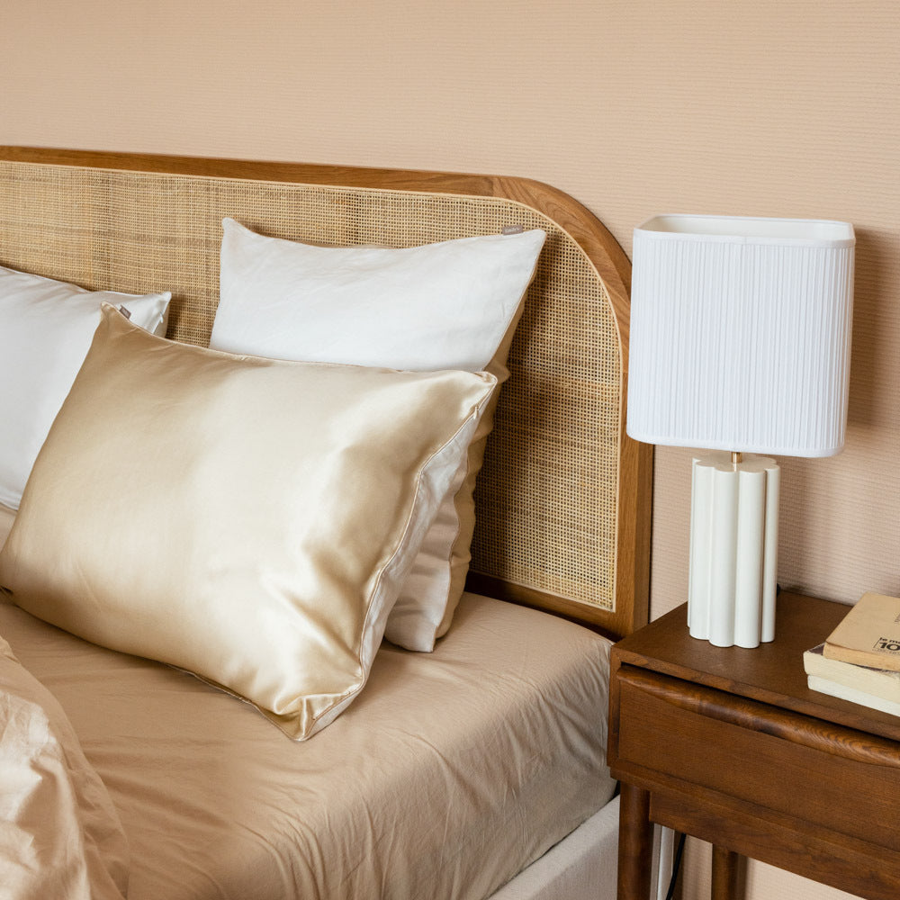 Two faced silk and linen pillowcase