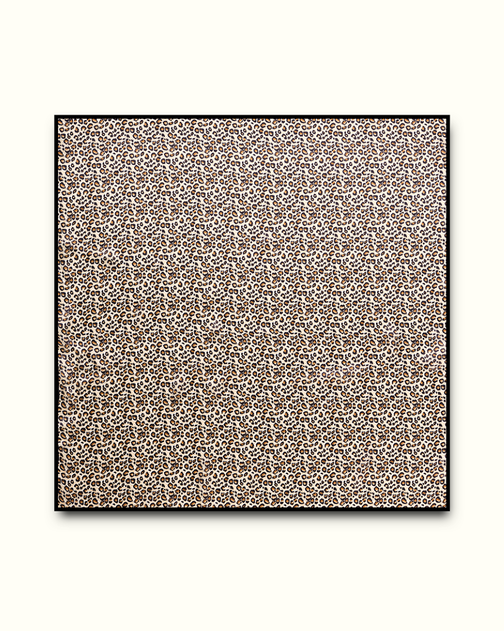 Foulard léopard 100% pure soie