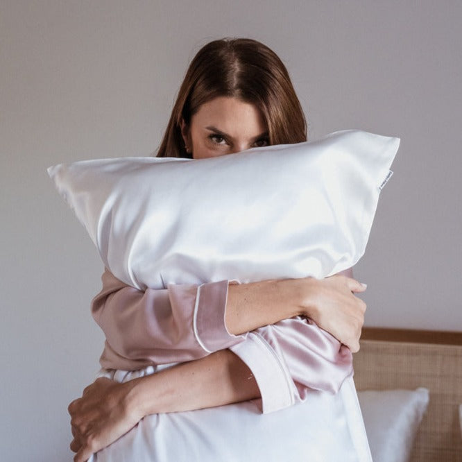 taie d'oreiller en pure soie 19 momme Emily's pillow Blanc