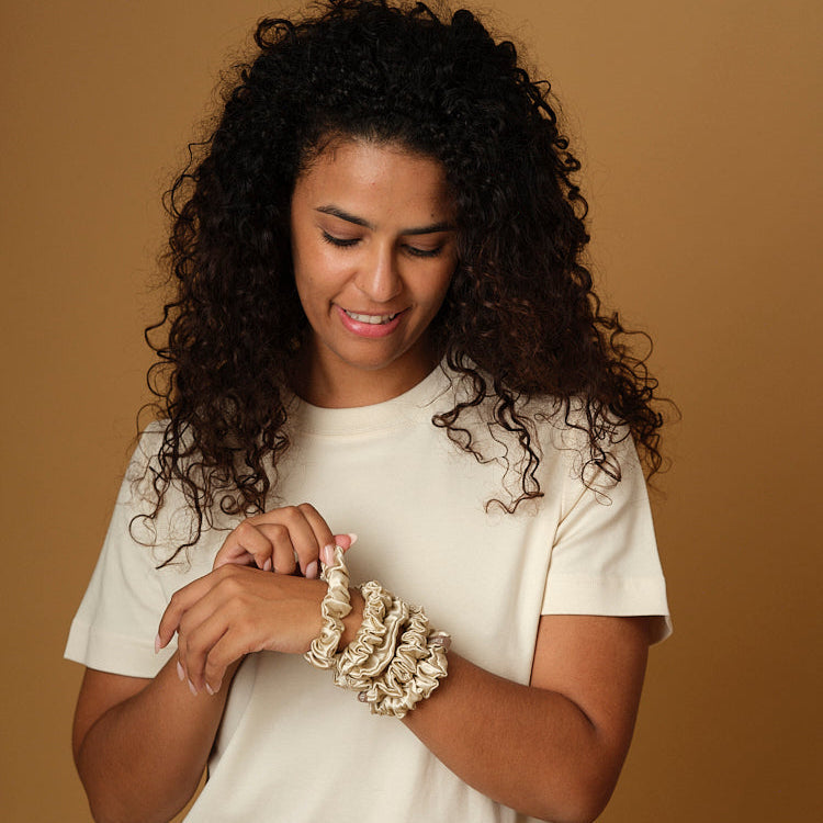 10 conseils pour entretenir les cheveux bouclés