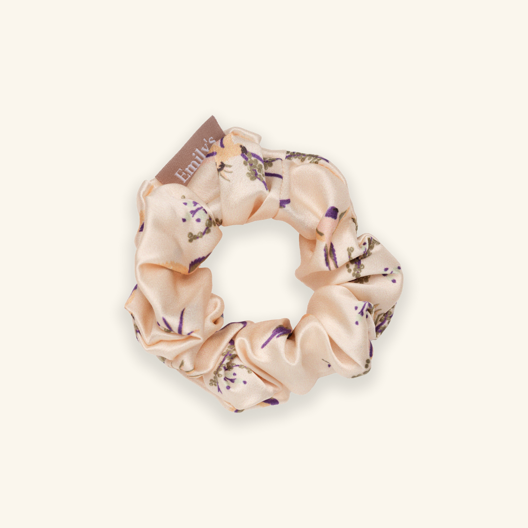 Pure Silk Scrunchie - middle 