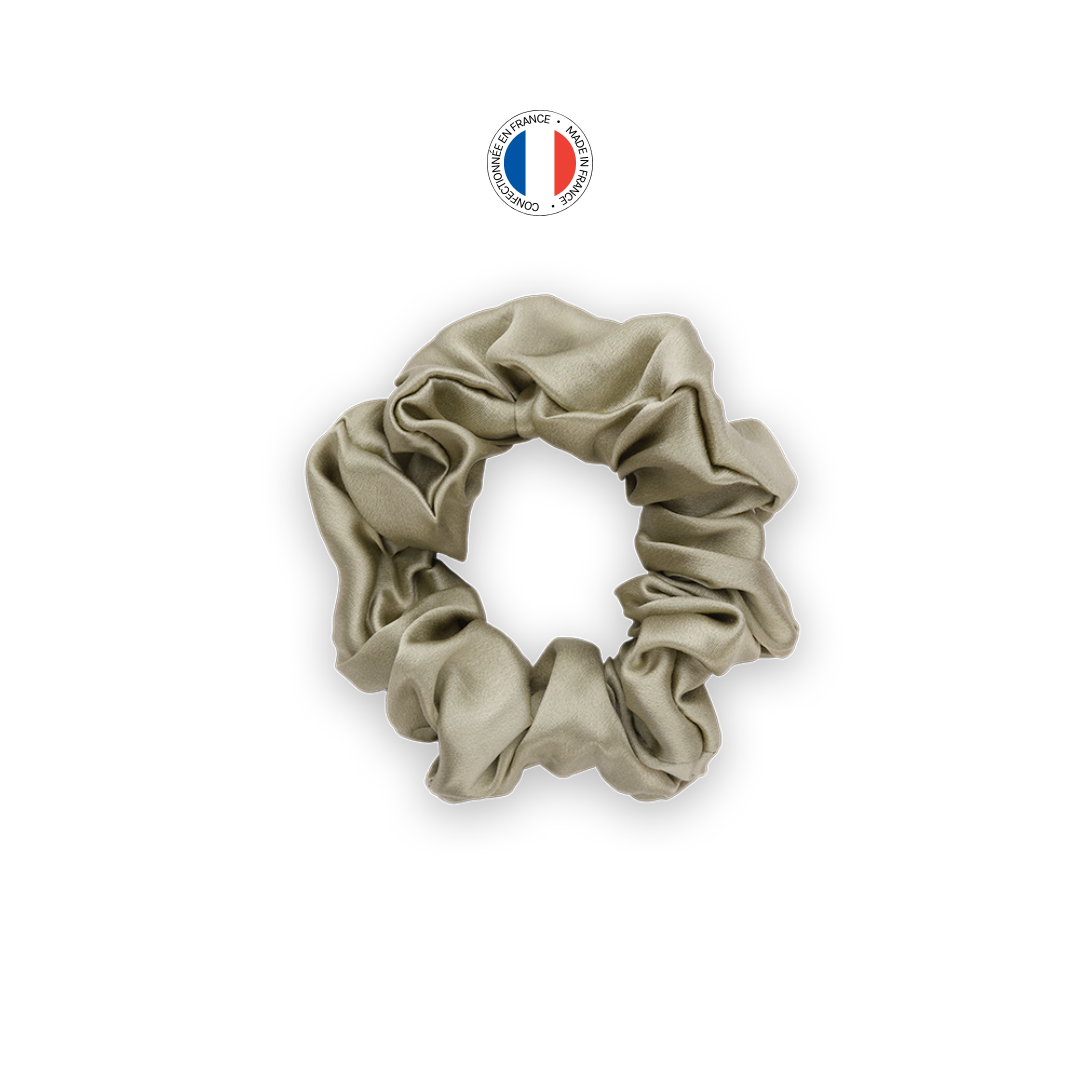 100% silk scrunchie - Made in France - Almond Green