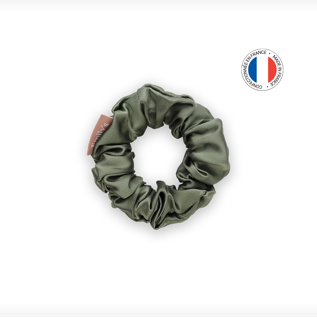 100% silk scrunchie - Made in France - Sage Green