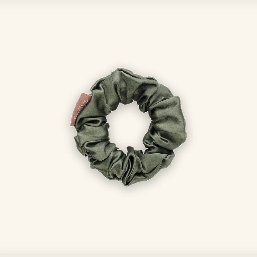 Pure Silk Scrunchie - middle 