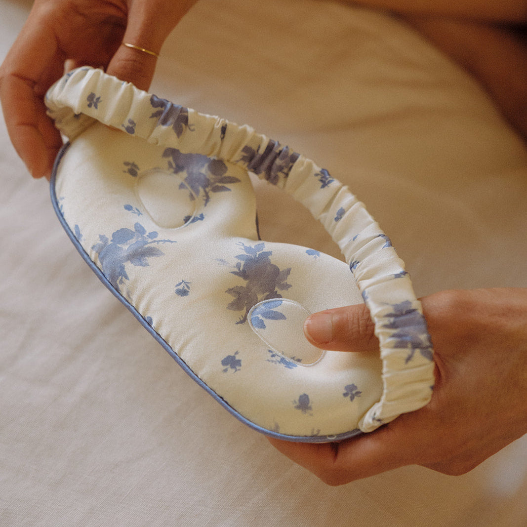Masque de sommeil Soin des cils 100% pure soie - Fleurs de bleuet