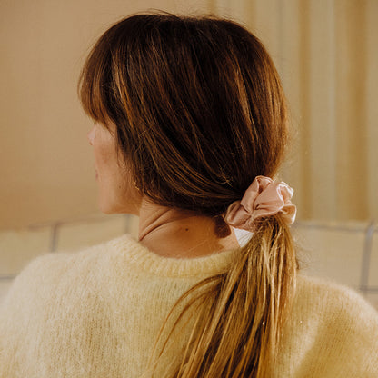 Chouchou 100% pure soie - Le moyen - Rose poudrée