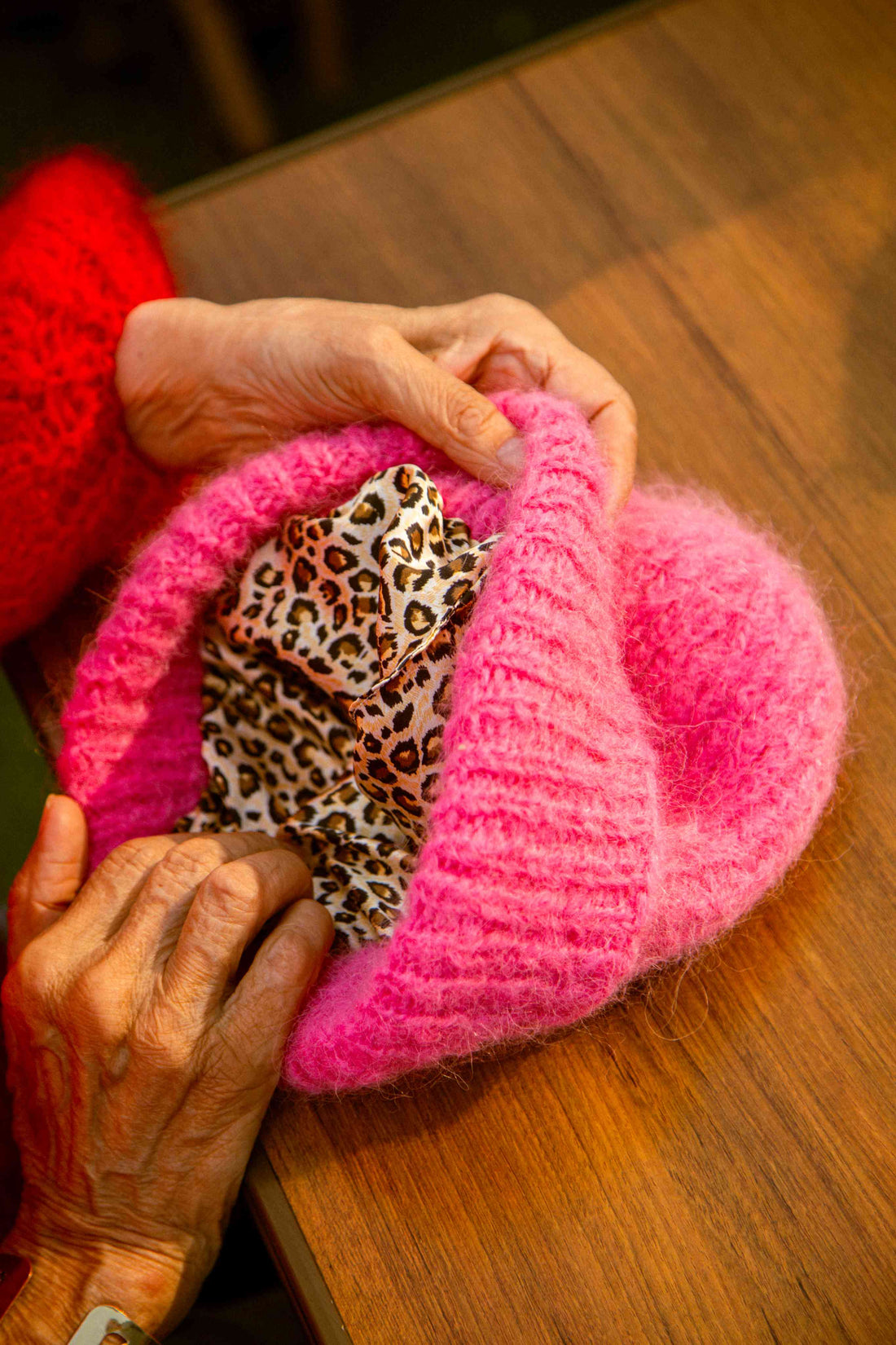Alpaca and Silk Beanie – Emily&