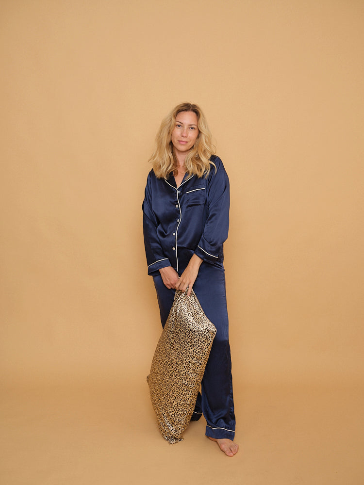 Pijama de pura seda para mujer