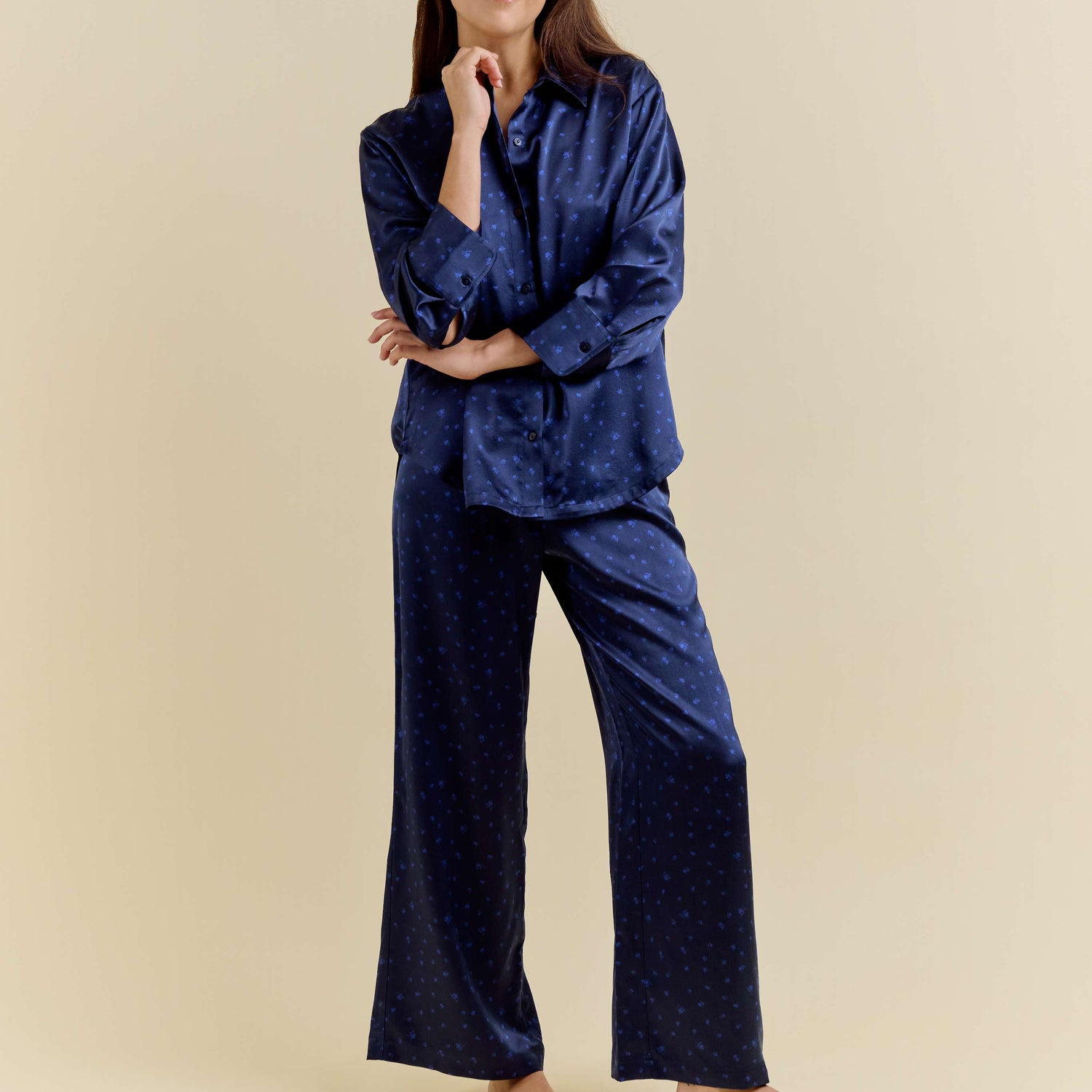 Pyjama Oversize 100% pure soie de mûrier - Bleu Nuit Fleuri