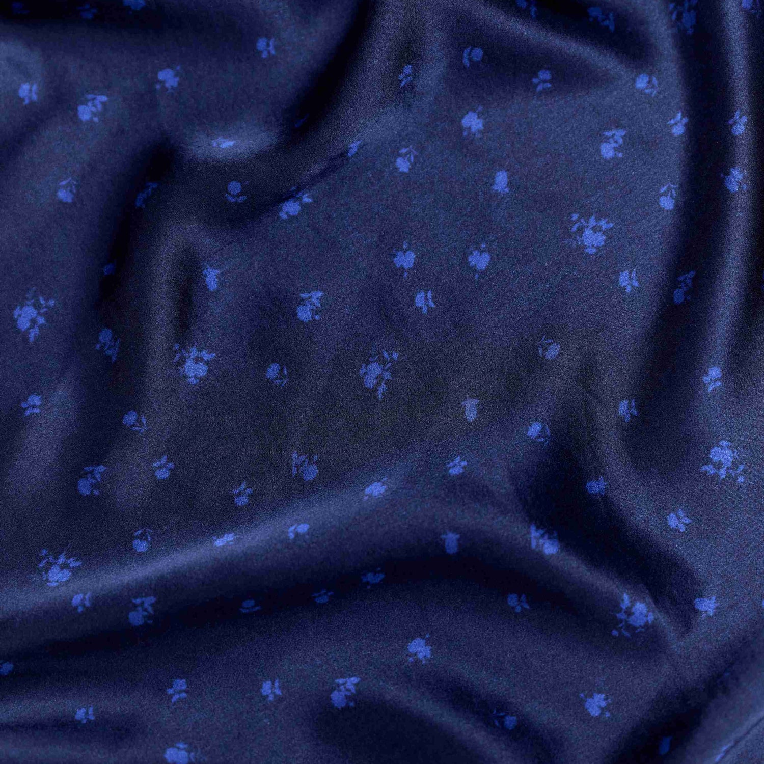 Pyjama Oversize 100% pure soie de mûrier - Bleu Nuit Fleuri