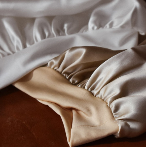 bonnet en soie Emily's Pillow - Copa de dormir: ¿Cuáles son los beneficios? 