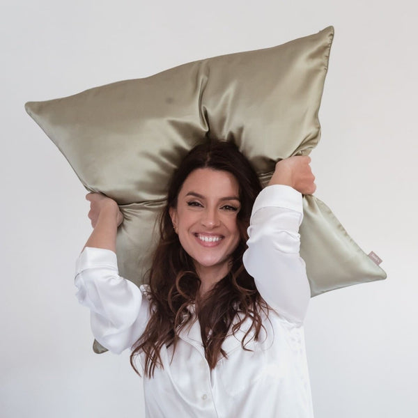 Emily&#39;s Pillow - La taie d’oreiller en soie est-elle efficace pour les cheveux ?