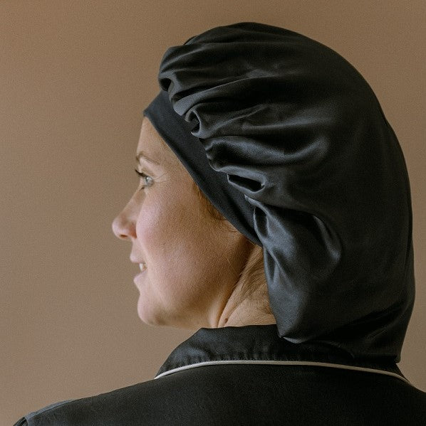 bonnet en soie Emily's Pillow - ¿Qué alternativas a las fundas de almohada de seda? 